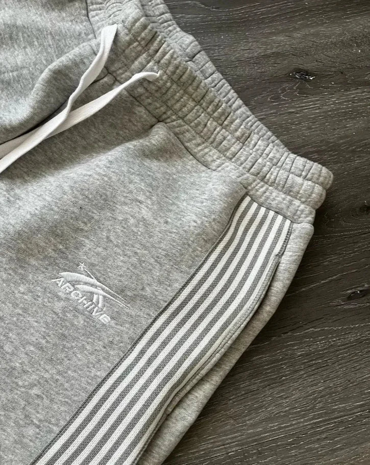 Archive baggy bottoms grey